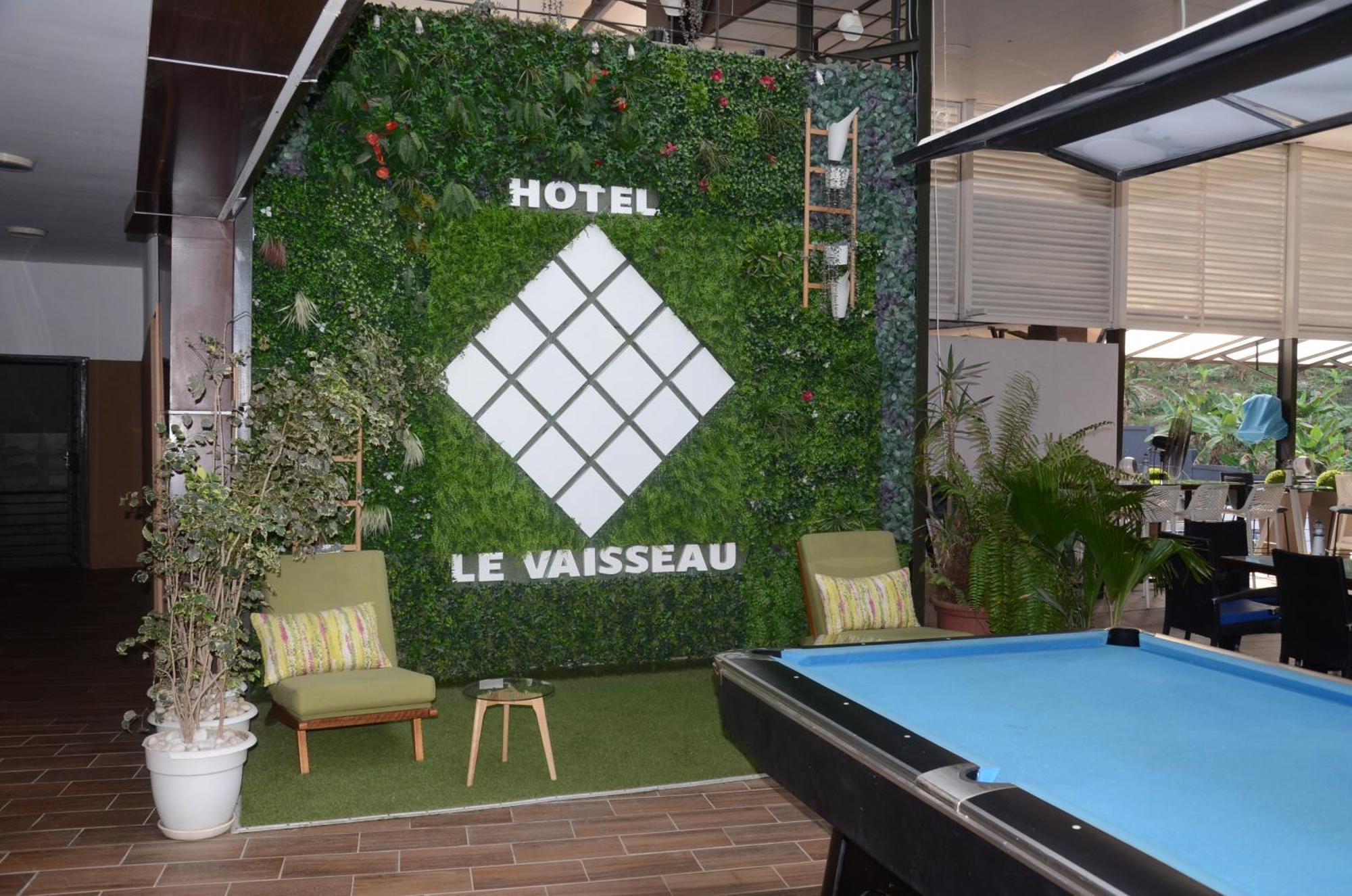 Hotel Le Vaisseau Abidjan Ngoại thất bức ảnh