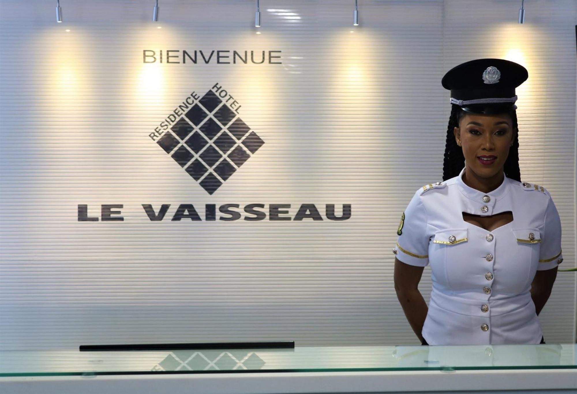 Hotel Le Vaisseau Abidjan Ngoại thất bức ảnh