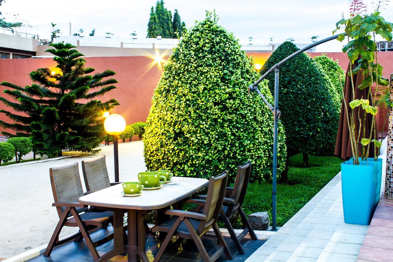 Hotel Le Vaisseau Abidjan Ngoại thất bức ảnh