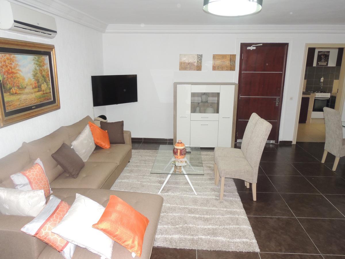 Hotel Le Vaisseau Abidjan Ngoại thất bức ảnh